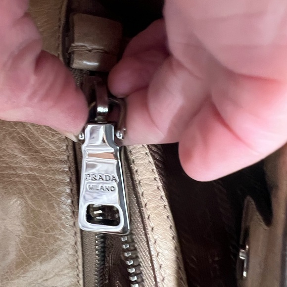 Vintage Prada camel beige taupe bag briefcase handle crossbody authentic nude - Picture 11 of 15